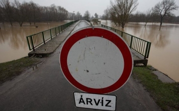 Árvíz/belvíz - A Körösök és a Berettyó védvonalain 121 kilométerrel nőtt a harmadfokú készültség